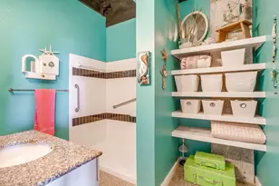 221 W Lancaster Ave, Fort Worth, TX 76102 - Photo 37