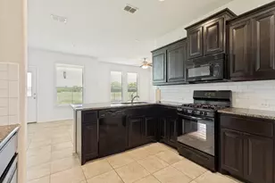 461 Creek Terrace Dr, Saginaw, TX 76131 - Photo 7