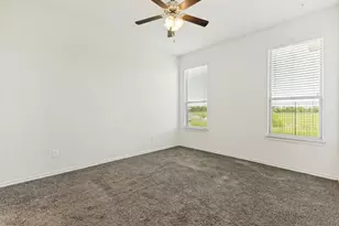 461 Creek Terrace Dr, Saginaw, TX 76131 - Photo 15