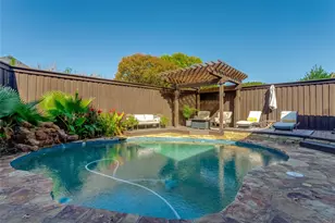 5919 Mapleshade Ln, Dallas, TX 75252 - Photo 3