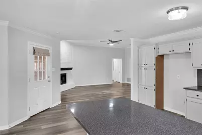 103 Lyle Street, Gladewater, TX 75647 - Photo 11