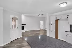 103 Lyle St, Gladewater, TX 75647 - Photo 11