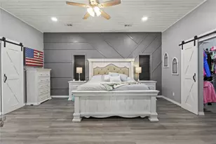 127 Yosemite Dr, Whitney, TX 76692 - Photo 13