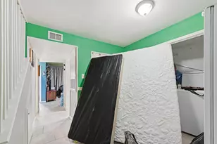 8001 Rothington Rd, Dallas, TX 75227 - Photo 33