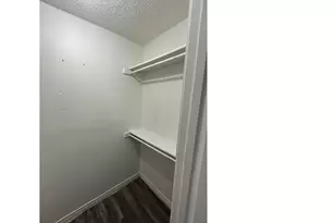 8001 Rothington Rd, Dallas, TX 75227 - Photo 19