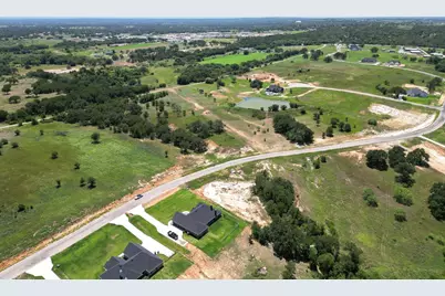 1077 Gonzollas Road, Springtown, TX 76082 - Photo 7