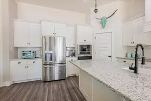 3327 Co Rd 2182, Greenville, TX 75402 - Photo 15