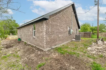 4222 Terri Lee Lane, Granbury, TX 76048 - Photo 5