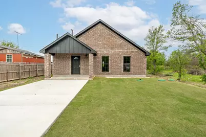 4222 Terri Lee Lane, Granbury, TX 76048 - Photo 1