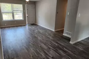 1104 Cottonwood Valley Rd, Wilmer, TX 75172 - Photo 5