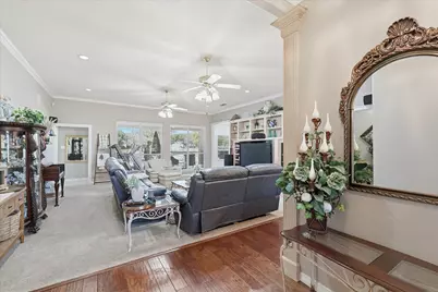 113 Green Oaks Court, Hudson Oaks, TX 76087 - Photo 7