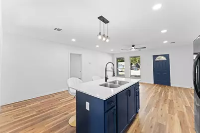 326 Brownlee, Dallas, TX 75224 - Photo 13