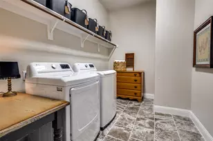 2706 Point Vista Dr, Lewisville, TX 75067 - Photo 33