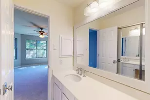 2725 Green Oak Ct, Highland Village, TX 75077 - Photo 29