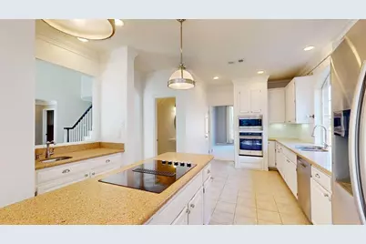 2725 Green Oak Court, Highland Village, TX 75077 - Photo 7