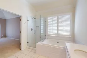 2725 Green Oak Ct, Highland Village, TX 75077 - Photo 23