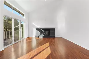 5720 Meadow Wood Ln, Fort Worth, TX 76112 - Photo 5