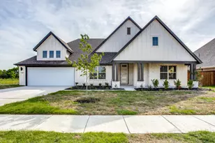 231 Frio Dr, Waxahachie, TX 75165 - Photo 1