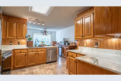 3903 Frisco Circle, Granbury, TX 76048 - Photo 21