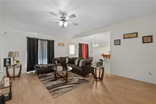 860 N Lacy Dr, Lacy Lakeview, TX 76705 - Photo 5