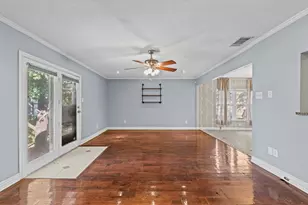 2117 W Lotus Ave, Fort Worth, TX 76111 - Photo 27