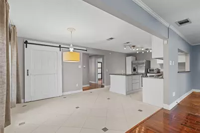 2117 W Lotus Avenue, Fort Worth, TX 76111 - Photo 19