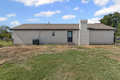 610 McVoid Road, Springtown, TX 76082 - Photo 21