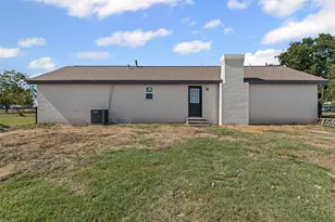 610 McVoid Rd, Springtown, TX 76082 - Photo 21