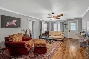 209 S Britton St, Tom Bean, TX 75489 - Photo 9