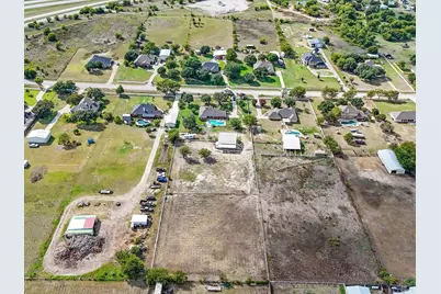 13608 Bates Aston Road, Haslet, TX 76052 - Photo 29