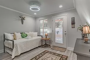 1011 Pawnee Trail, Granbury, TX 76048 - Photo 13