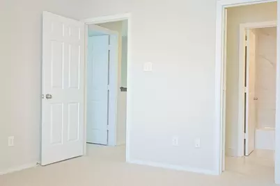 5757 E University Boulevard #22F, Dallas, TX 75206 - Photo 9