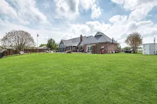 1165 Brent Ave, Terrell, TX 75160 - Photo 11