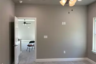 411 Hamilton Rd, Mineral Wells, TX 76067 - Photo 9