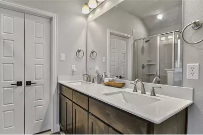 424 Molly Lane, Keene, TX 76059 - Photo 19