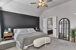 424 Molly Ln, Keene, TX 76059 - Photo 15