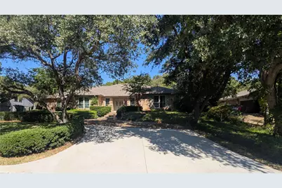 5715 Trail Lake Drive, Arlington, TX 76016 - Photo 3