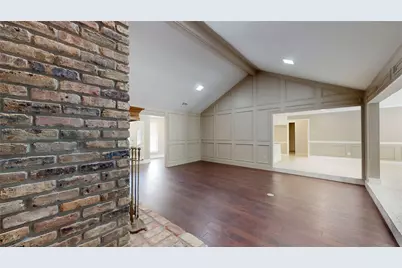 5715 Trail Lake Drive, Arlington, TX 76016 - Photo 9