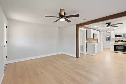 702 Sam Houston, Glen Rose, TX 76043 - Photo 7