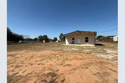 160 Summit Drive, Springtown, TX 76082 - Photo 13