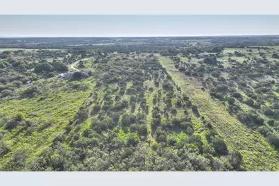 7800 Boswell Court, Lipan, TX 76462 - Photo 9