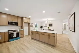 6724 Winterwood Ln, Dallas, TX 75248 - Photo 11