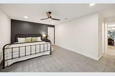 6724 Winterwood Lane, Dallas, TX 75248 - Photo 15