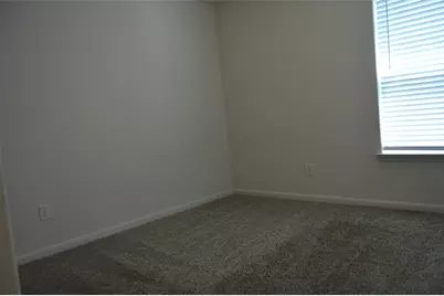 4804 Hoover Court, Greenville, TX 75401 - Photo 9