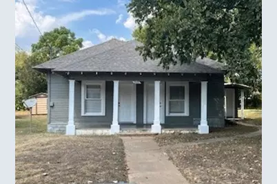 208 Graham Street, Cleburne, TX 76033 - Photo 1