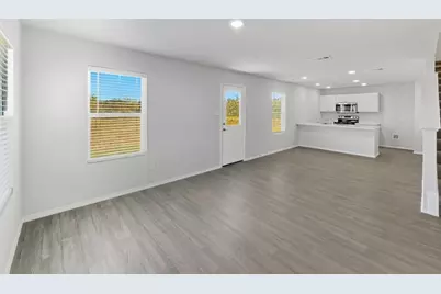 501 Sycamore Cove, Granbury, TX 76048 - Photo 7