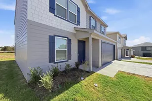 501 Sycamore Cove, Granbury, TX 76048 - Photo 3