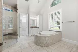 801 Surrey Ln, Flower Mound, TX 75022 - Photo 21