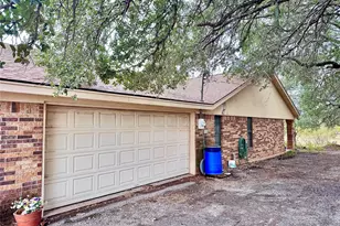 605 Killough Rd, Granbury, TX 76049 - Photo 3