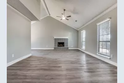 4621 Pendleton Court, Grand Prairie, TX 75052 - Photo 7